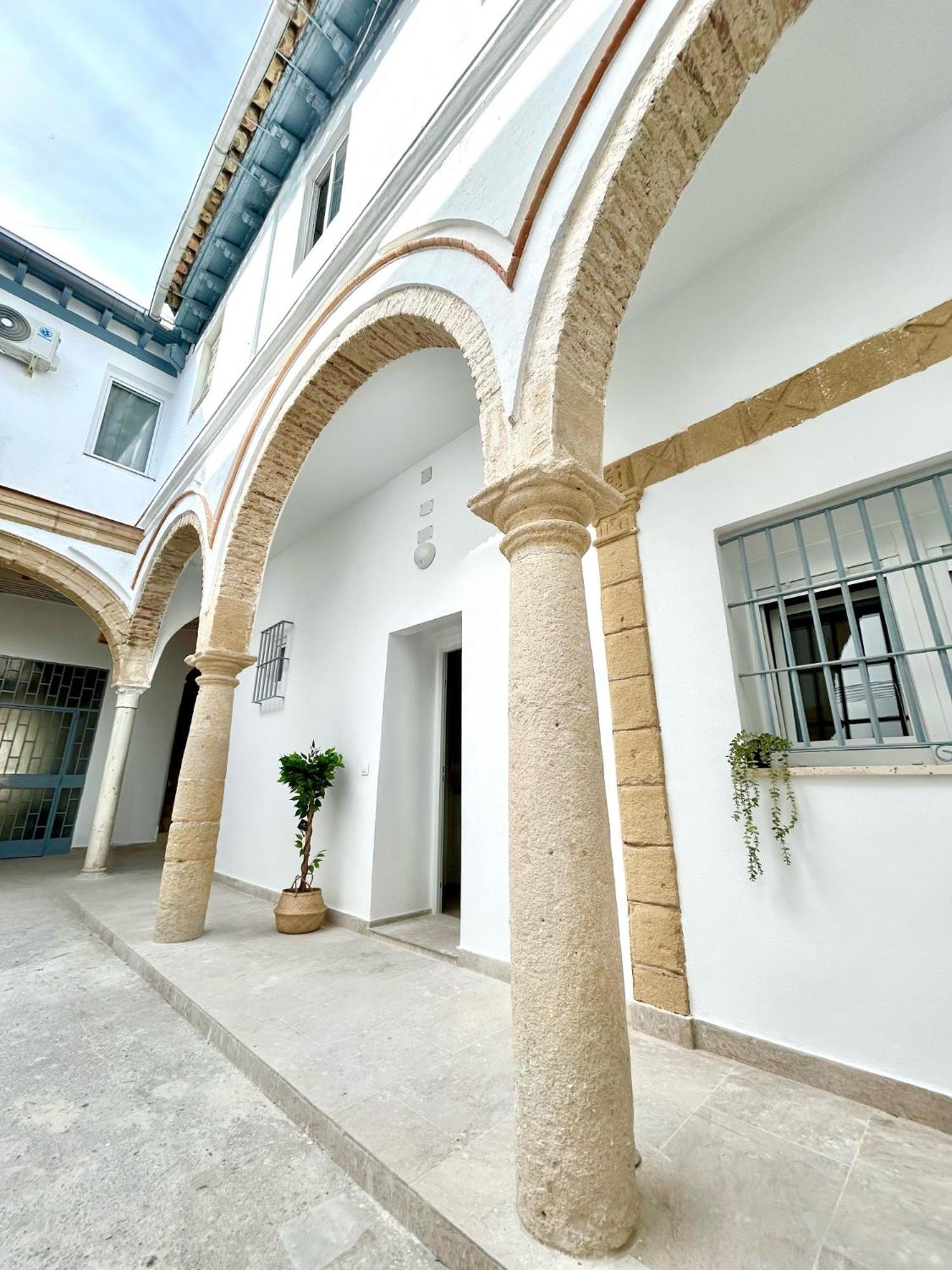 Gatu Casa Solera, Un Lugar Unico, "Preferente Para Mayores De 25 Anos Y Familias " El Puerto de Santa María Eksteriør bilde